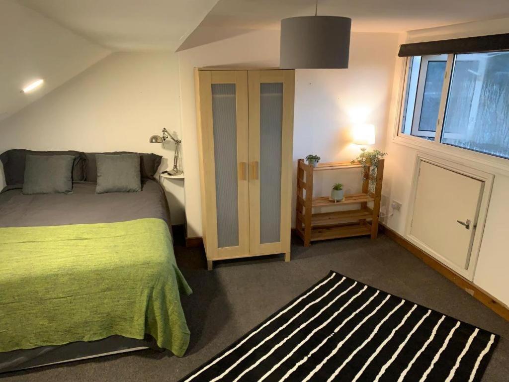 Guest House Balham, South London Spacious, Lambert, 6 Rooms Available 部屋 写真