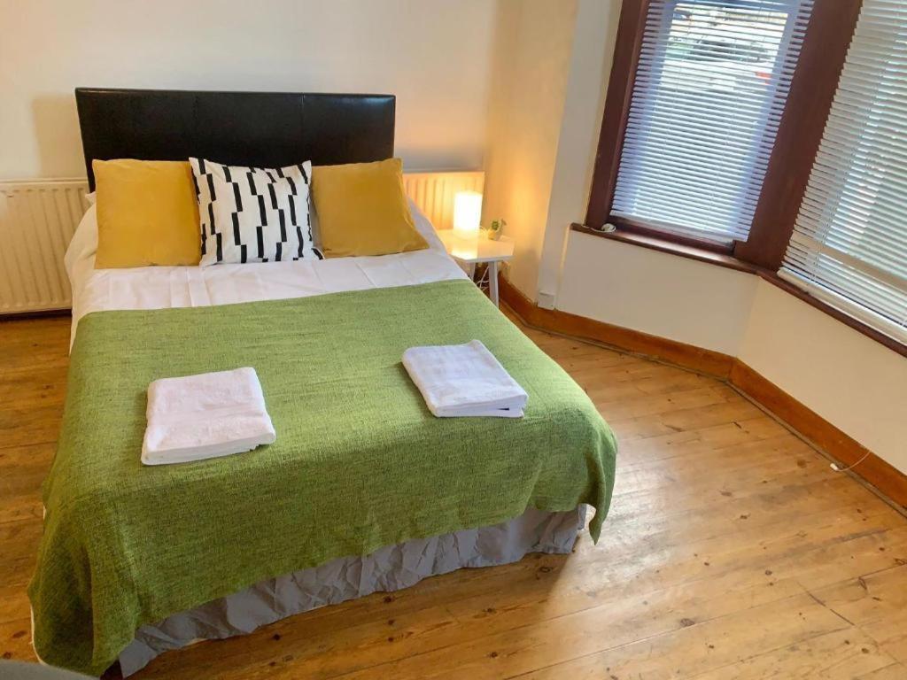 Guest House Balham, South London Spacious, Lambert, 6 Rooms Available 部屋 写真